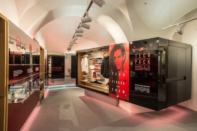 nike showroom in dubai
